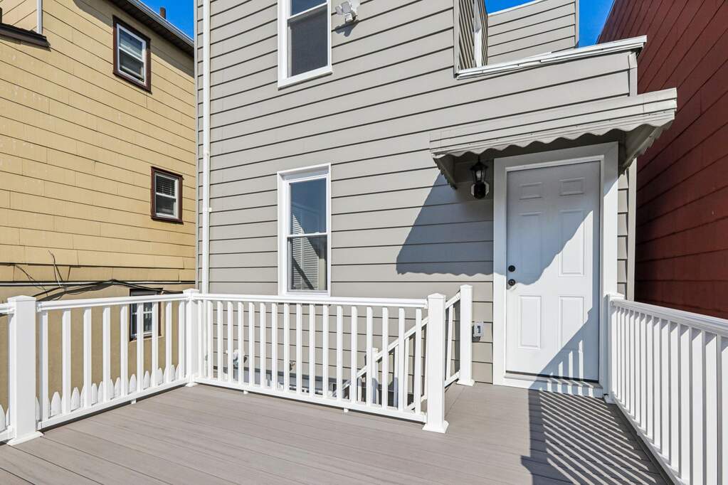 4 Bedroom Single Family Home/House's Image 35