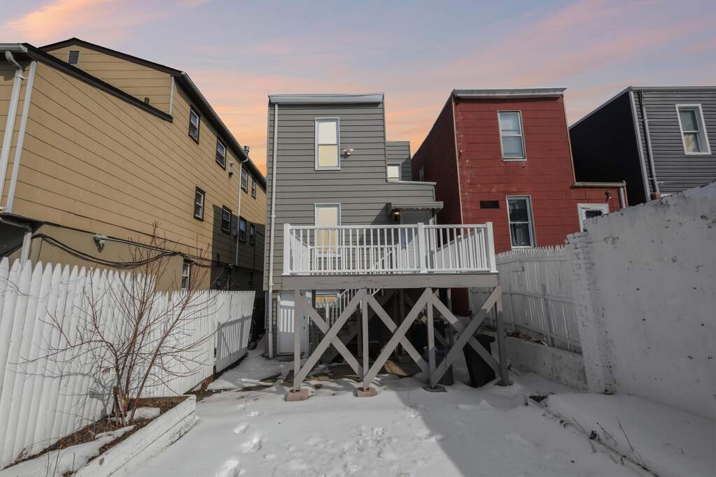 4 Bedroom Single Family Home/House's Image 43