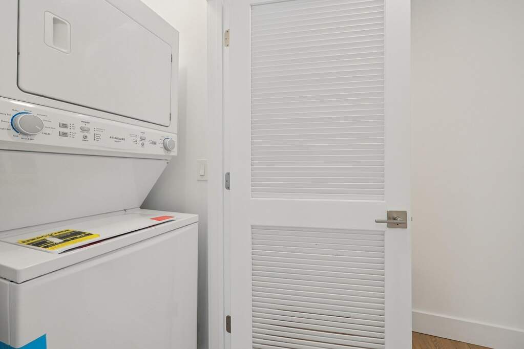 2 Bedroom Apartment/Flat's Image 18