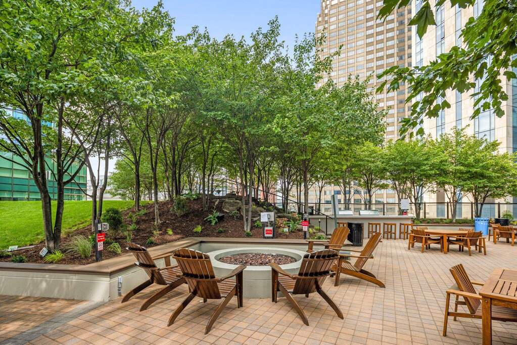 1 Bedroom Apartment/Flat's Image 9