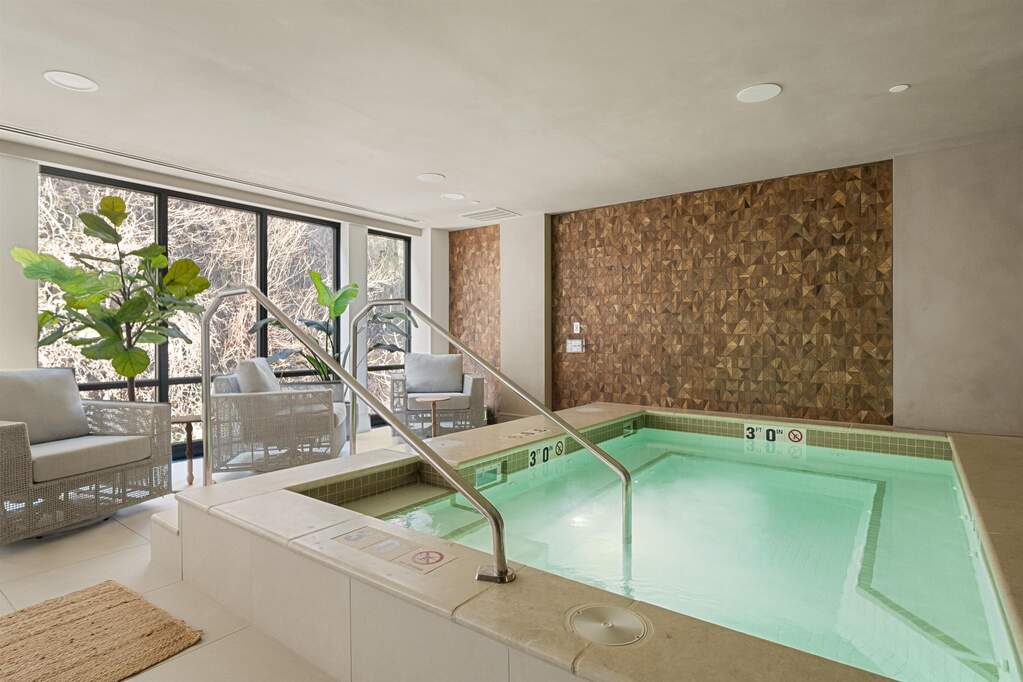 3 Bedroom Apartment/Flat's Image 32