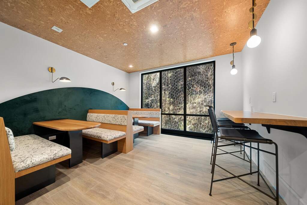 3 Bedroom Apartment/Flat's Image 35