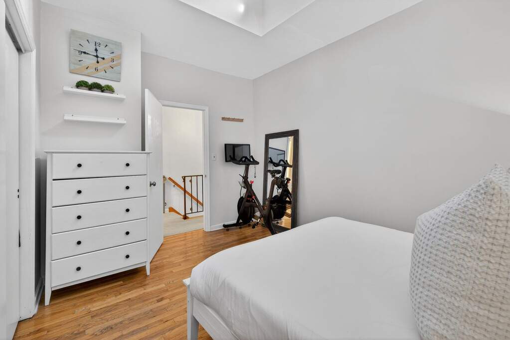 2 Bedroom Apartment/Flat's Image 13