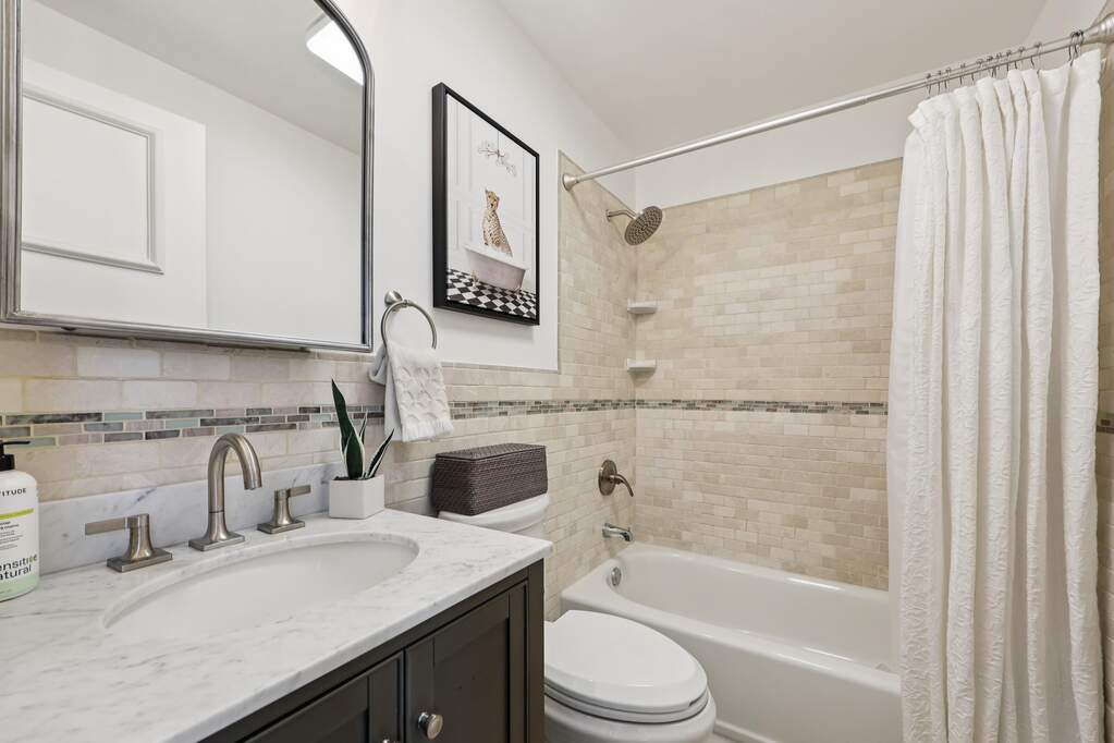 2 Bedroom Apartment/Flat's Image 22