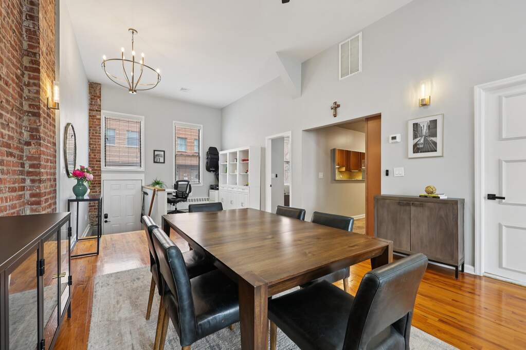 2 Bedroom Apartment/Flat's Image 5
