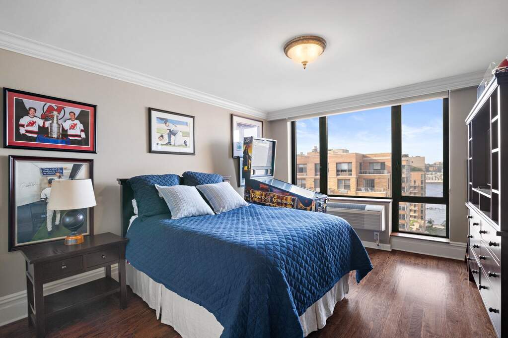 4 Bedroom Apartment/Flat's Image 38