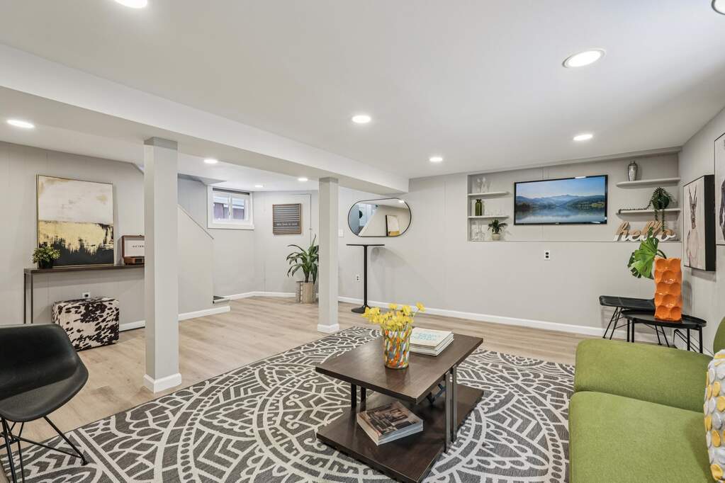 3 Bedroom Single Family Home/House's Image 21