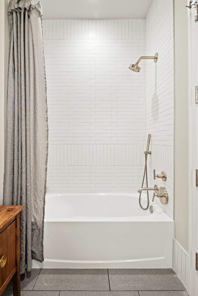 2 Bedroom Apartment/Flat's Image 8