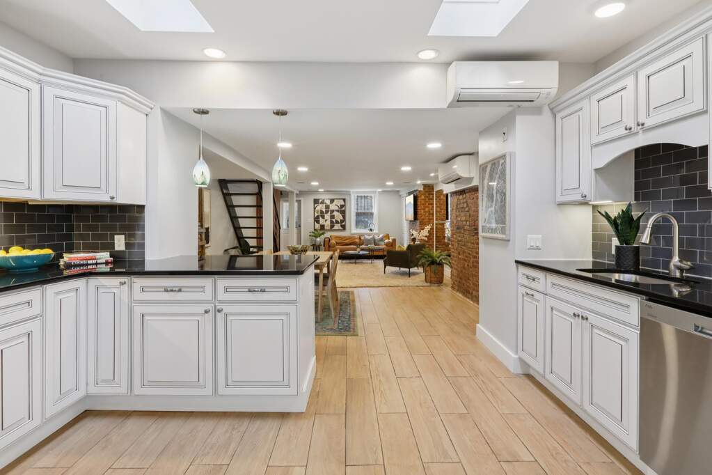 3 Bedroom Single Family Home/House's Image 14