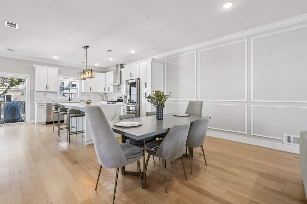 4 Bedroom Single Family Home/House's Image 10