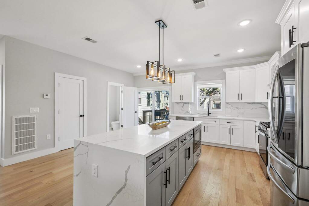 4 Bedroom Single Family Home/House's Image 14