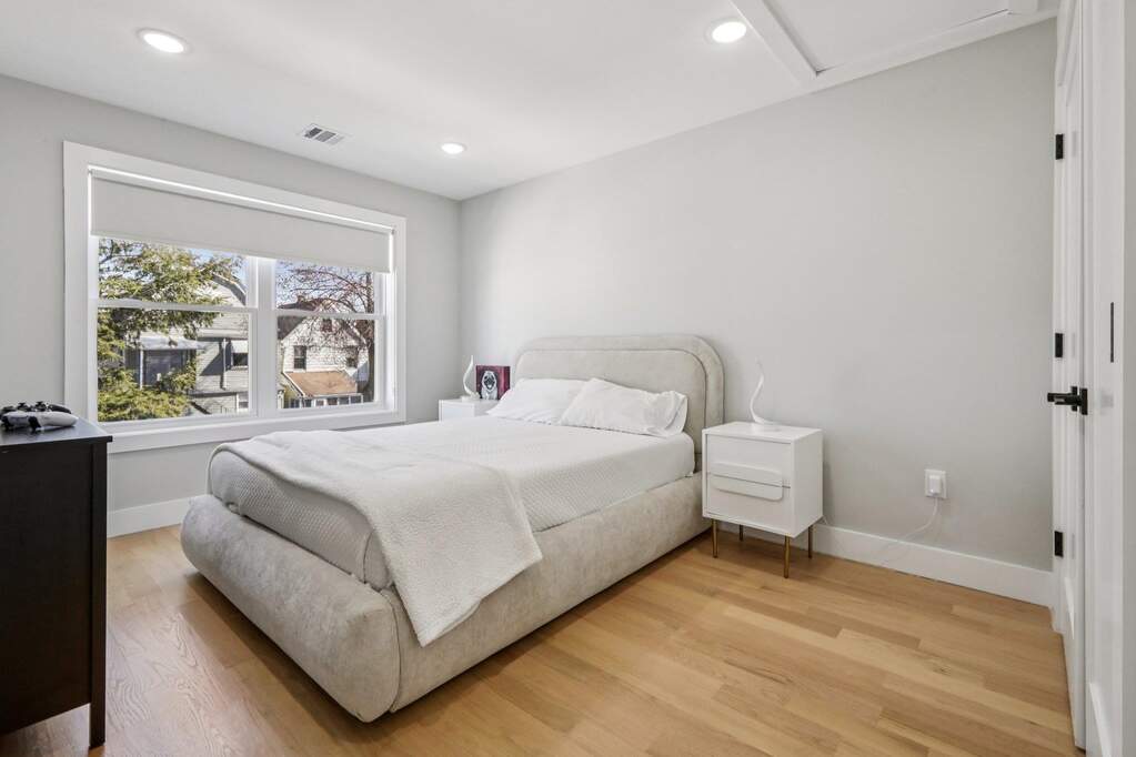 4 Bedroom Single Family Home/House's Image 26