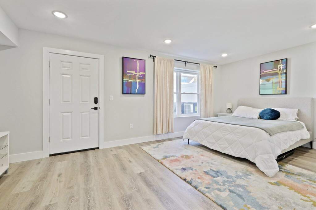 4 Bedroom Single Family Home/House's Image 30