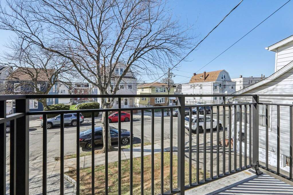 4 Bedroom Single Family Home/House's Image 35