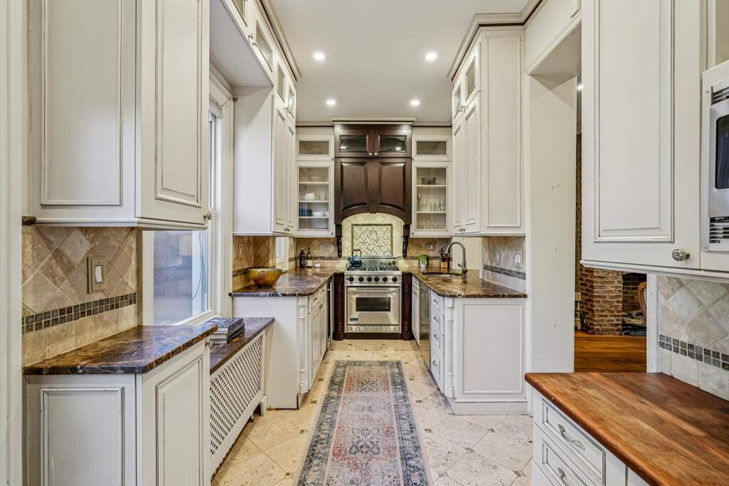 3 Bedroom Single Family Home/House's Image 7