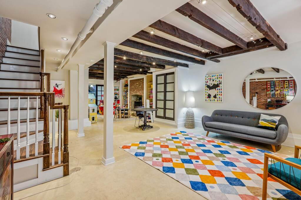 3 Bedroom Single Family Home/House's Image 28