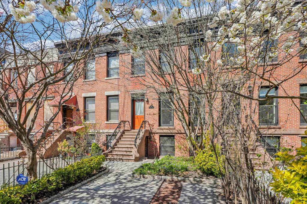 3 Bedroom Single Family Home/House's Image 37