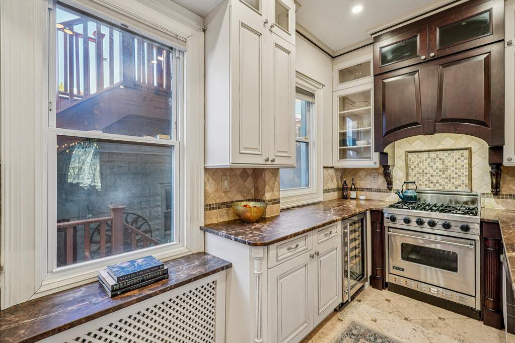 3 Bedroom Single Family Home/House's Image 6