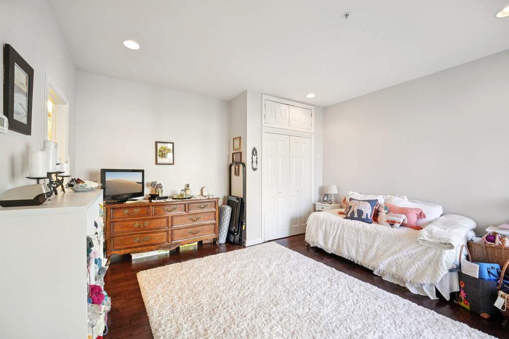 3 Bedroom Villa/Townhouse's Image 31