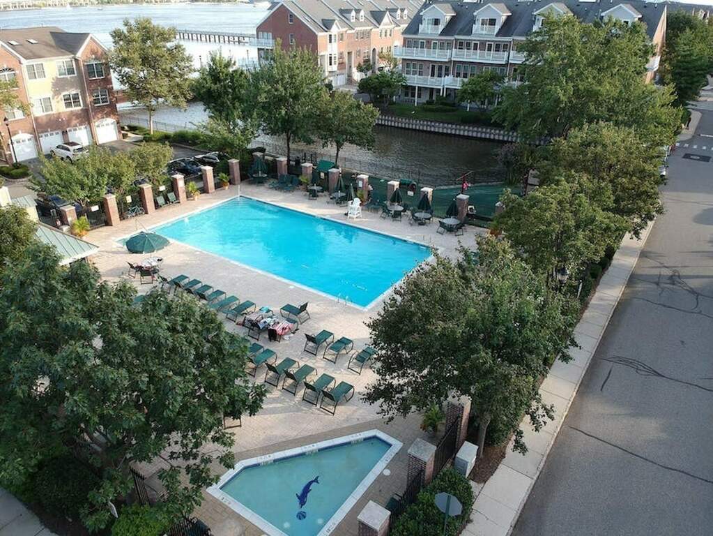 3 Bedroom Villa/Townhouse's Image 44