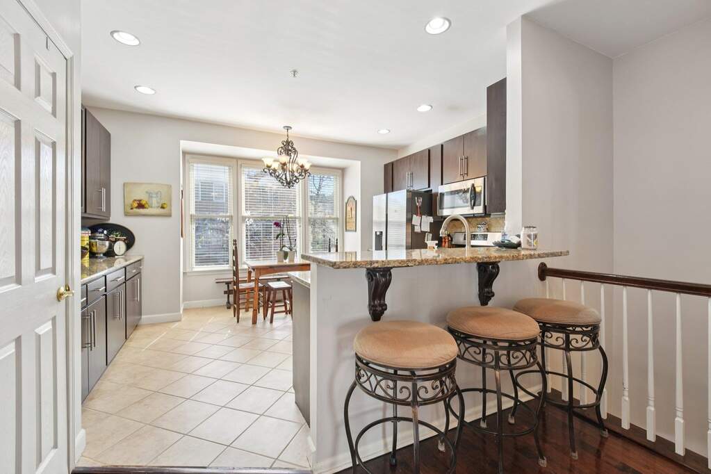 3 Bedroom Villa/Townhouse's Image 3