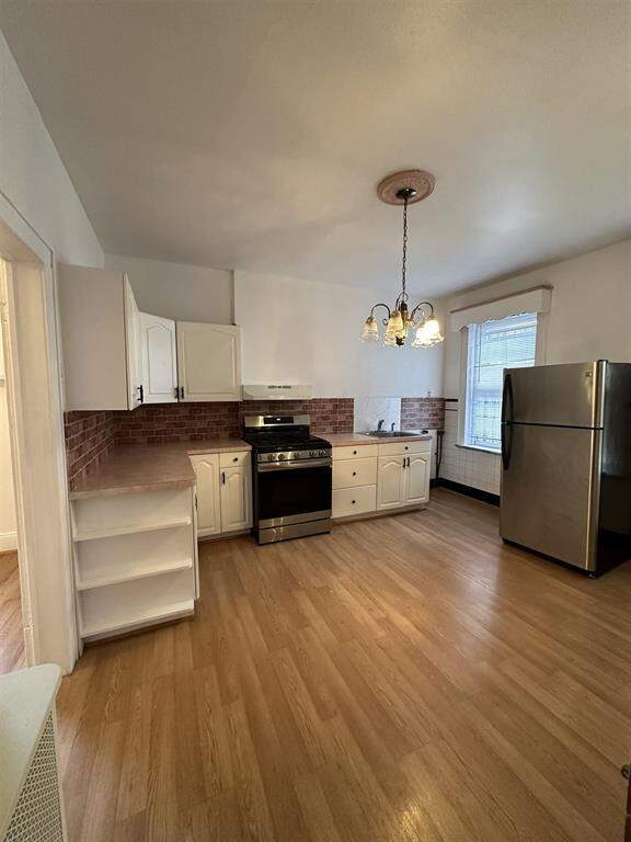 5 Bedroom Multi Unit's Image 3