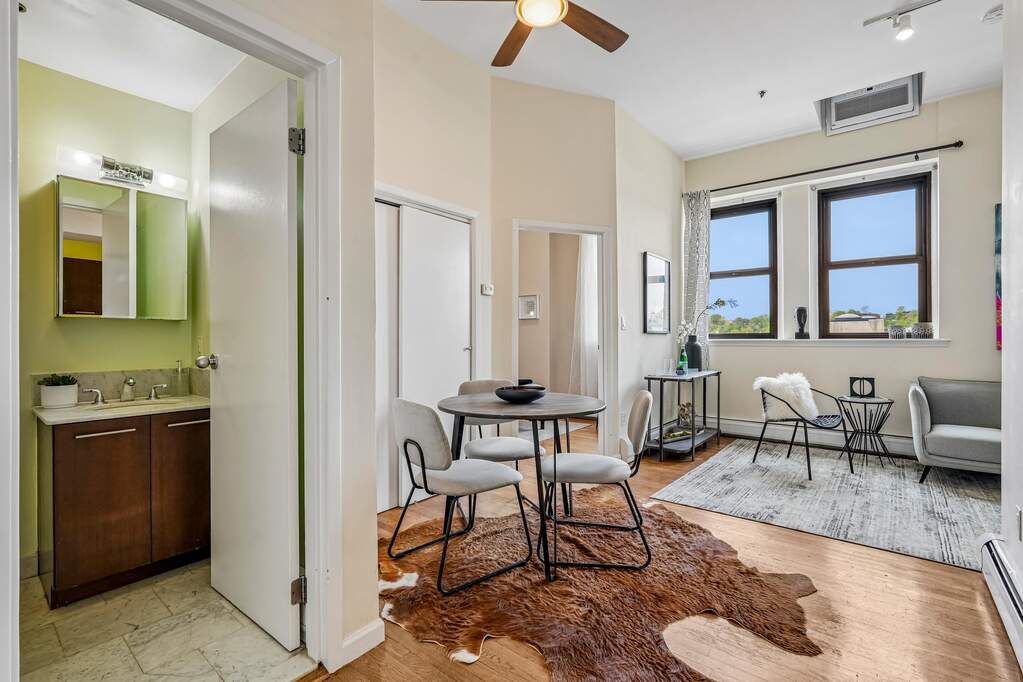 1 Bedroom Apartment/Flat's Image 7