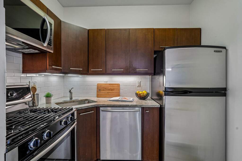 1 Bedroom Apartment/Flat's Image 11