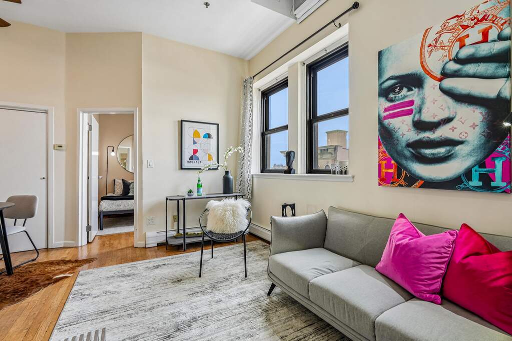 1 Bedroom Apartment/Flat's Image 3