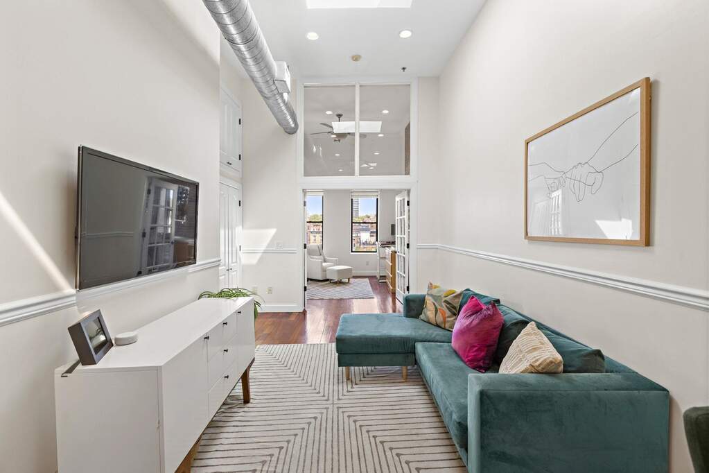 2 Bedroom Apartment/Flat's Image 3