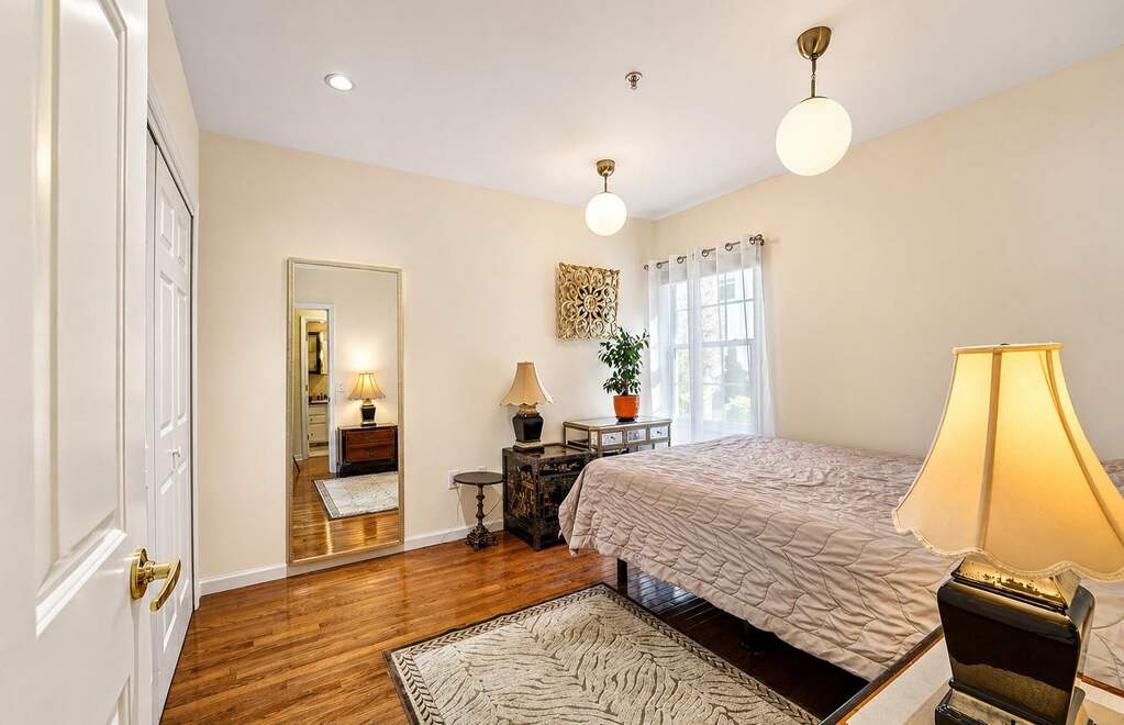 2 Bedroom Apartment/Flat's Image 11