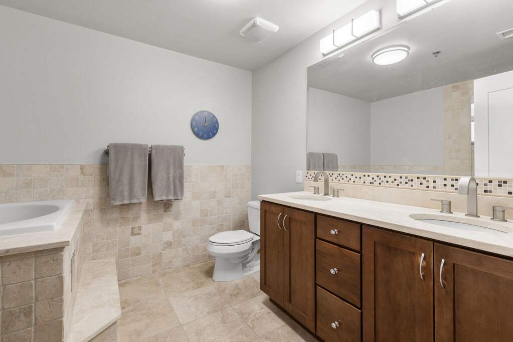2 Bedroom Apartment/Flat's Image 11