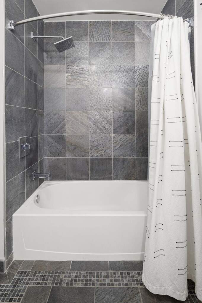 2 Bedroom Apartment/Flat's Image 15