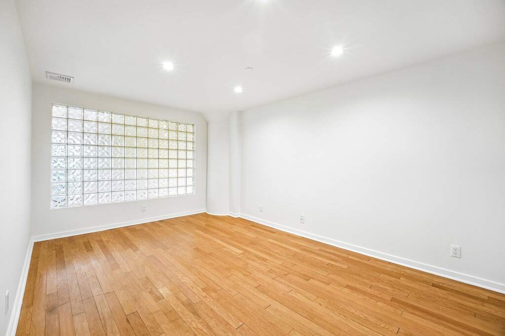 1 Bedroom Apartment/Flat's Image 17