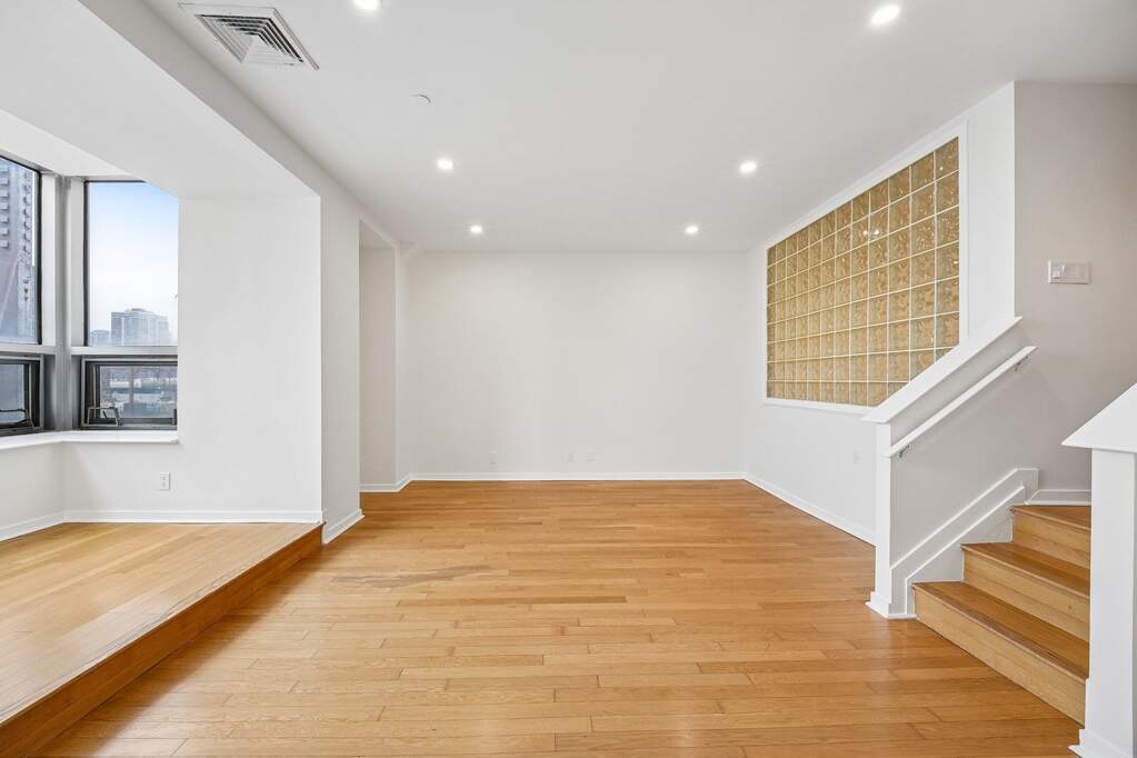 1 Bedroom Apartment/Flat's Image 6