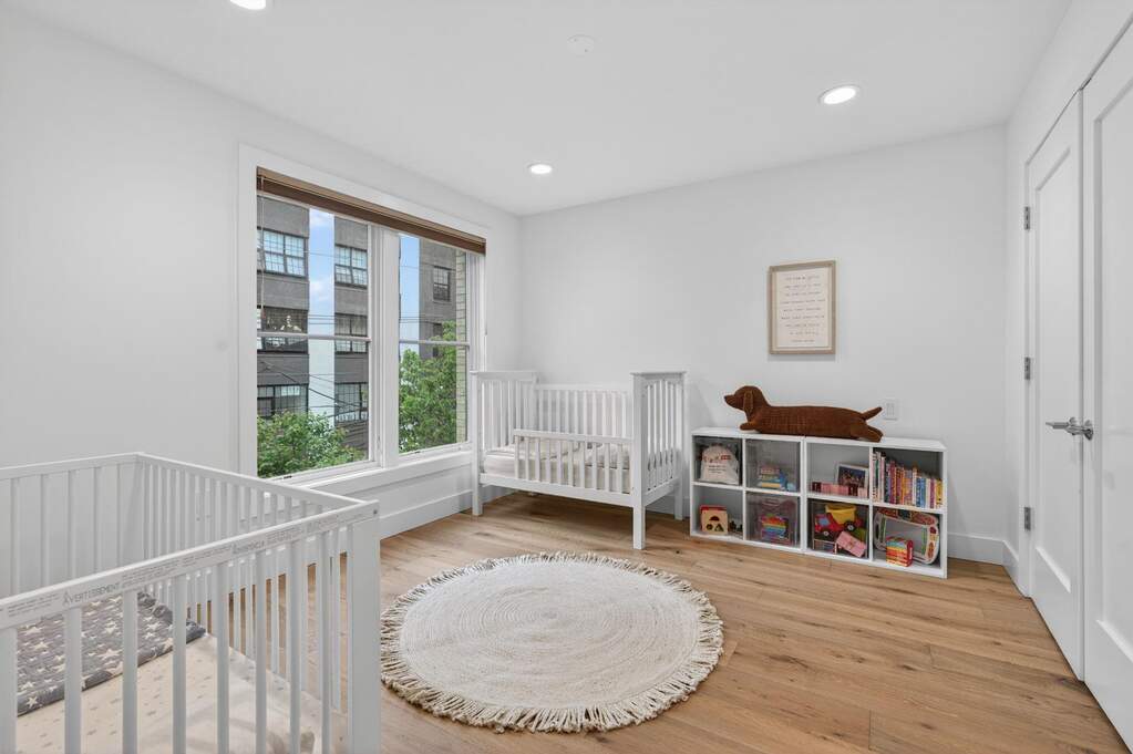 2 Bedroom Apartment/Flat's Image 12