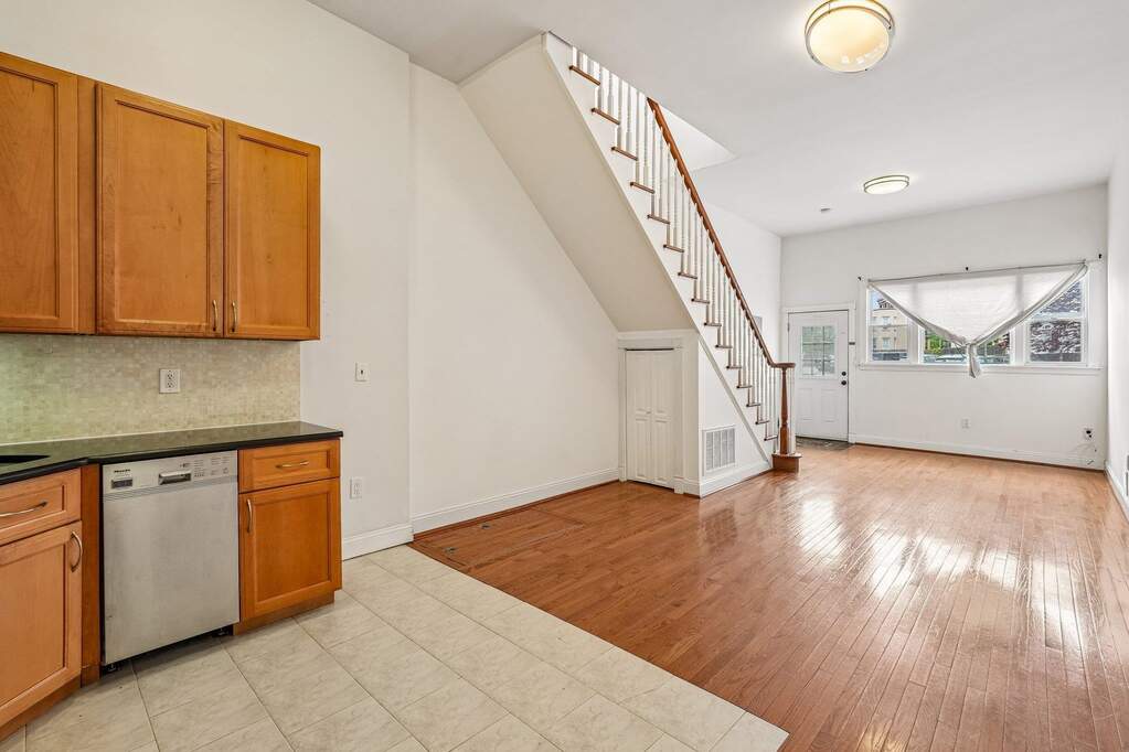3 Bedroom Single Family Home/House's Image 13