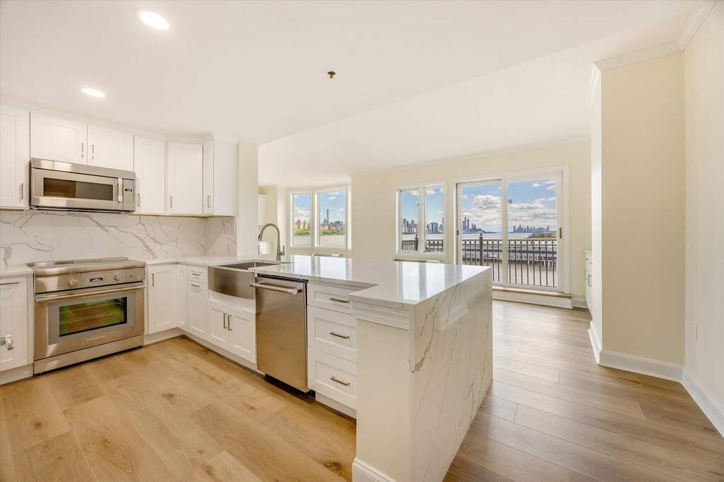 2 Bedroom Apartment/Flat's Image 12