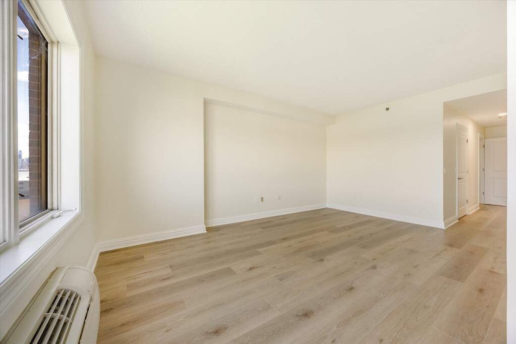 2 Bedroom Apartment/Flat's Image 16