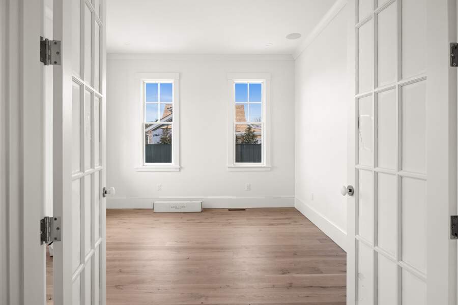 4 Bedroom Single Family Home/House's Image 11