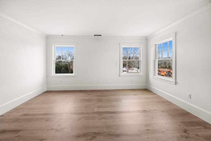 4 Bedroom Single Family Home/House's Image 15