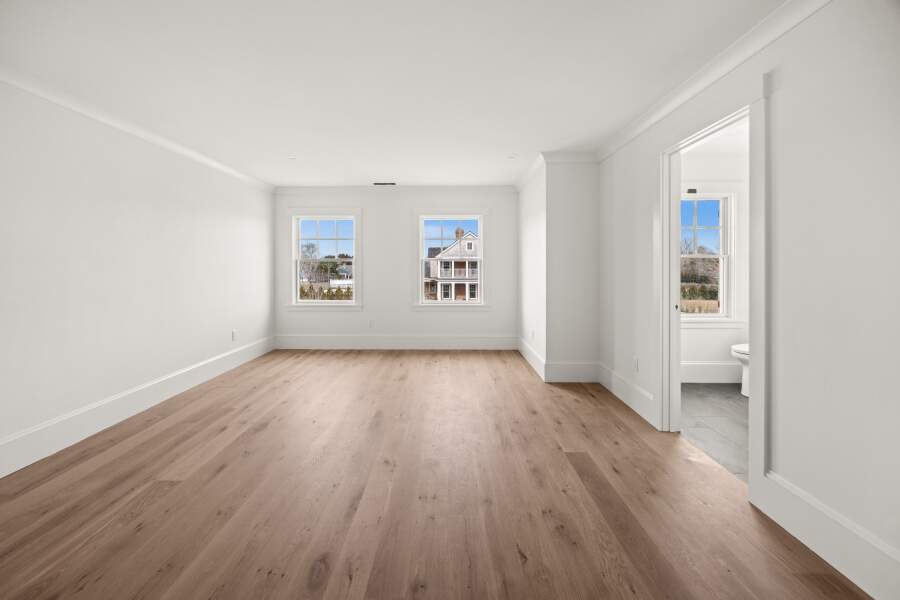 4 Bedroom Single Family Home/House's Image 5