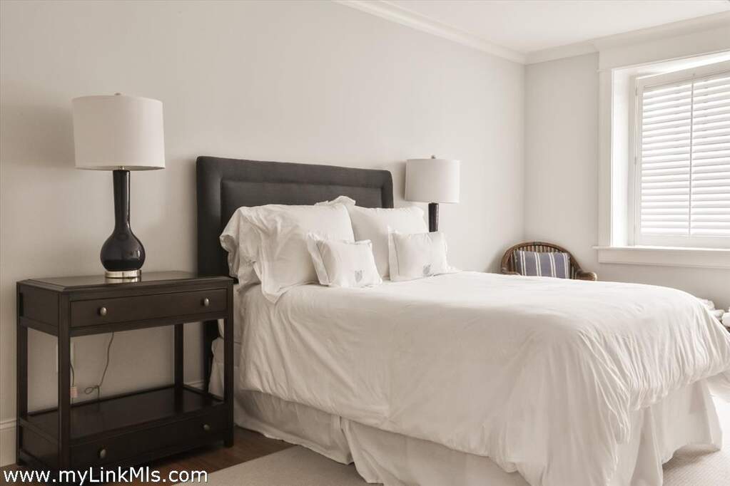 5 Bedroom Single Family Home/House's Image 20
