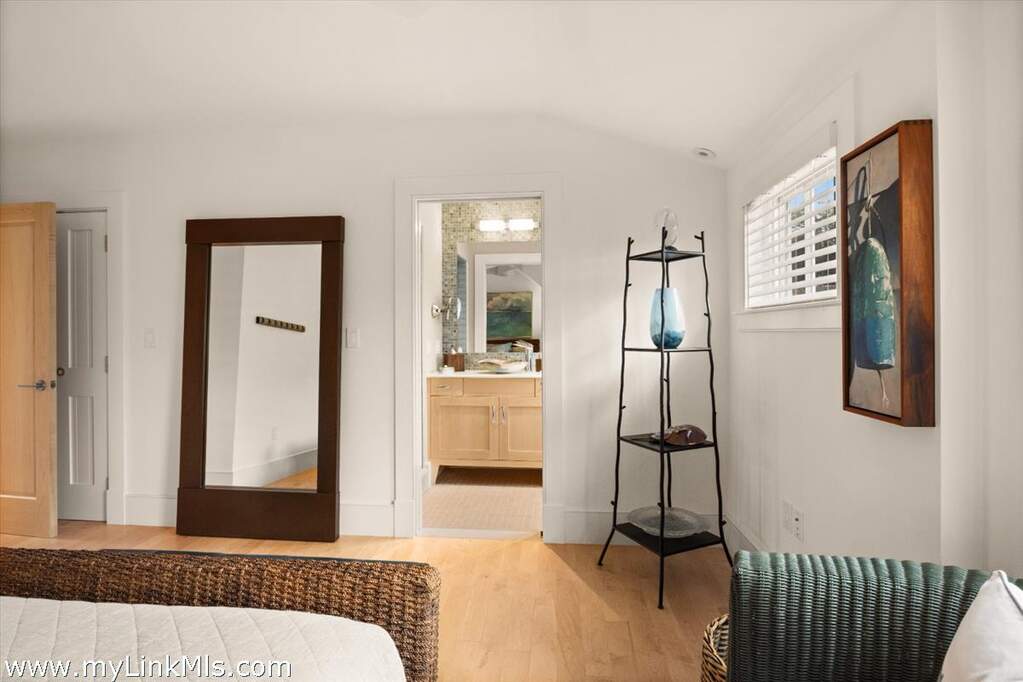 4 Bedroom Single Family Home/House's Image 13