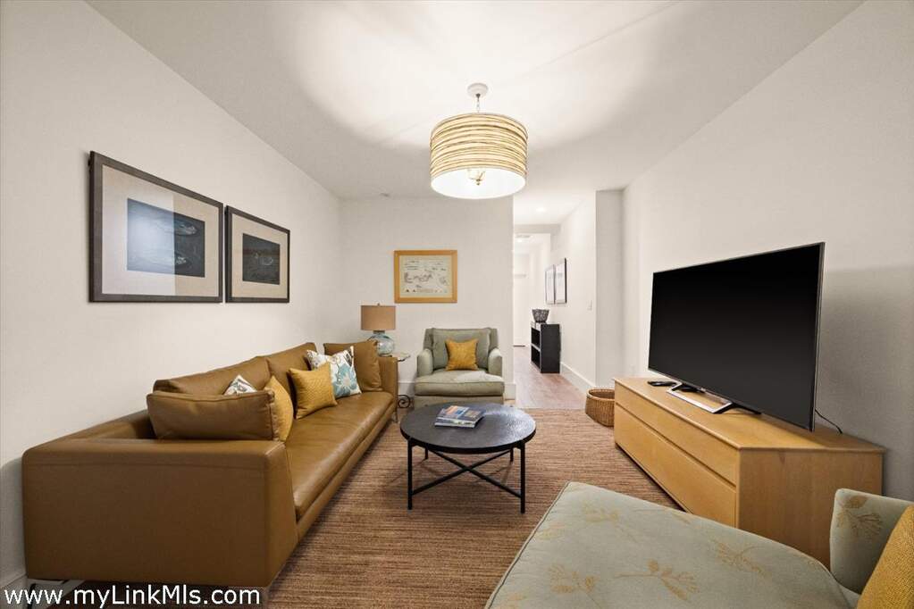 4 Bedroom Single Family Home/House's Image 24