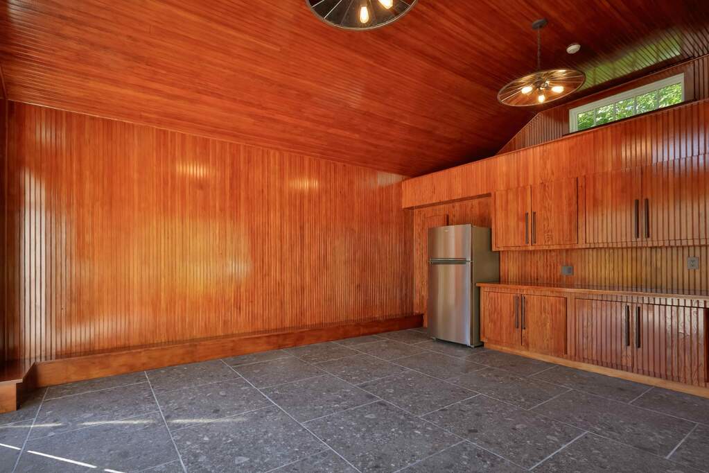 4 Bedroom Single Family Home/House's Image 37