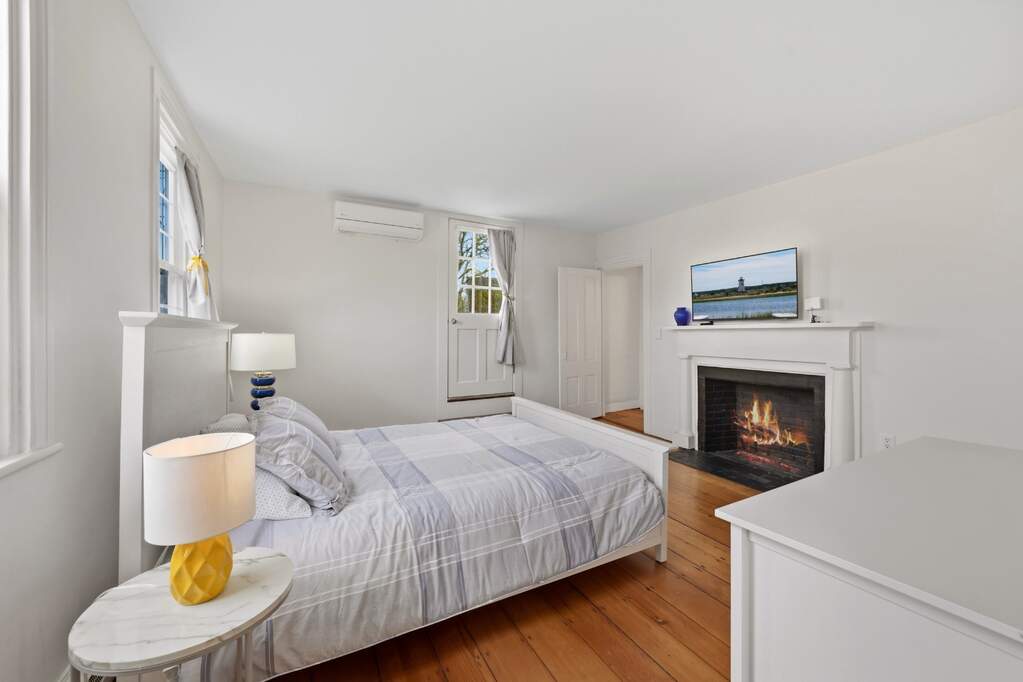 4 Bedroom Single Family Home/House's Image 13