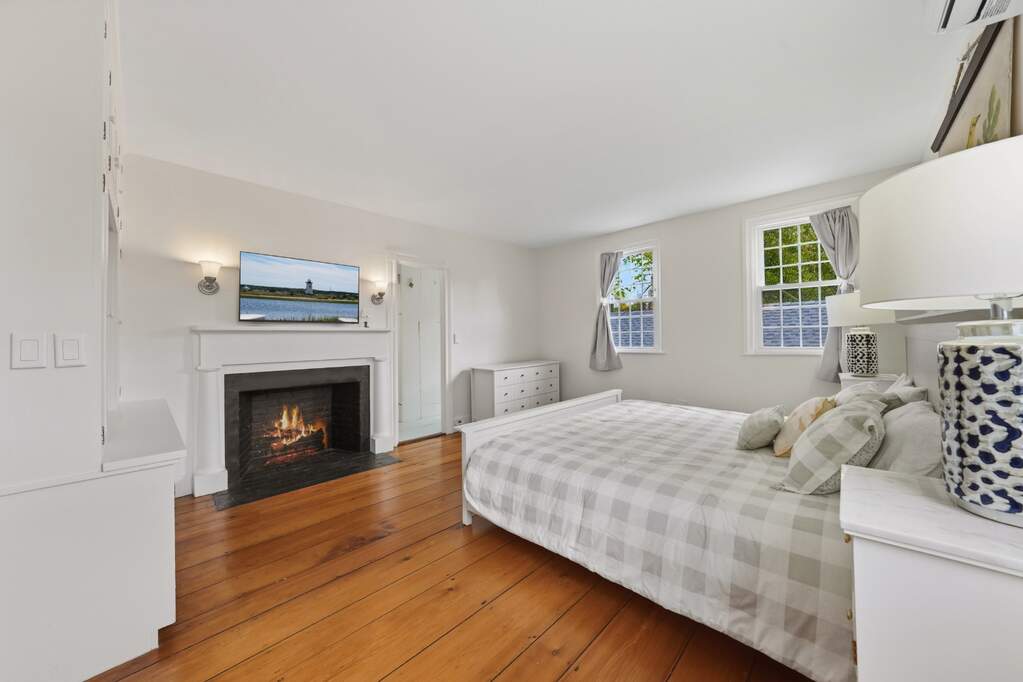 4 Bedroom Single Family Home/House's Image 18