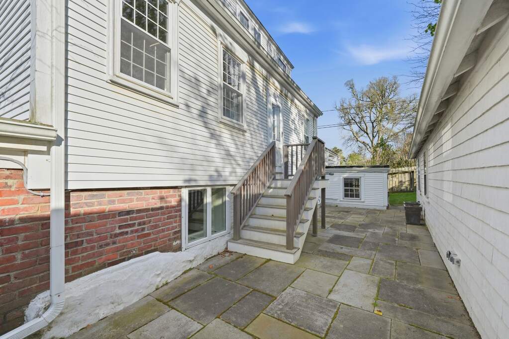 4 Bedroom Single Family Home/House's Image 25