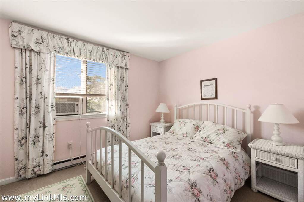 4 Bedroom Single Family Home/House's Image 21